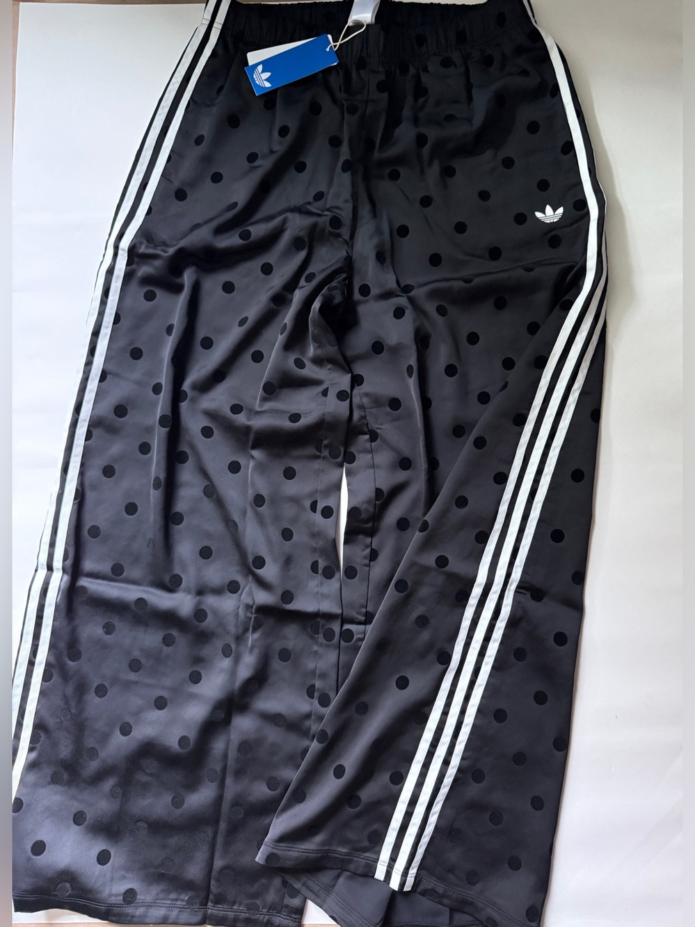 Adidas Women's Satin Polka Dot Track Set Jacket+Pants Black KV1166/KV1169 - Picture 3 of 12